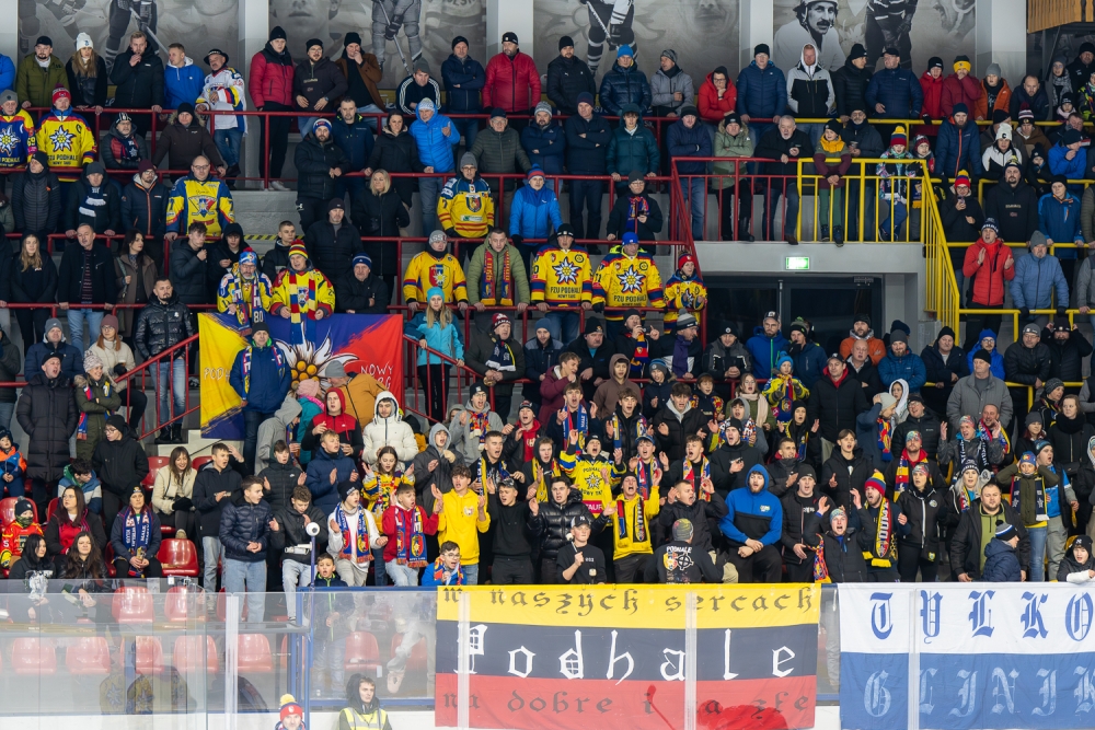 Kibice Na Meczu Pzu Podhale Nowy Targ Gks Tychy Sportowepodhale Pl