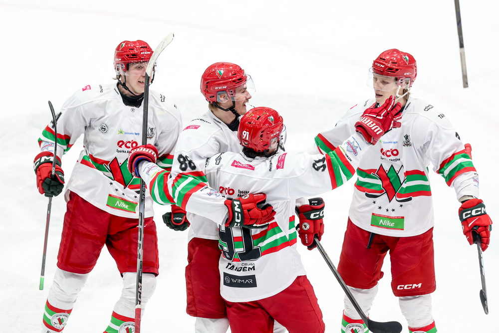 Hokej: THL. Szlagier dla Sosnowca (+tabela)