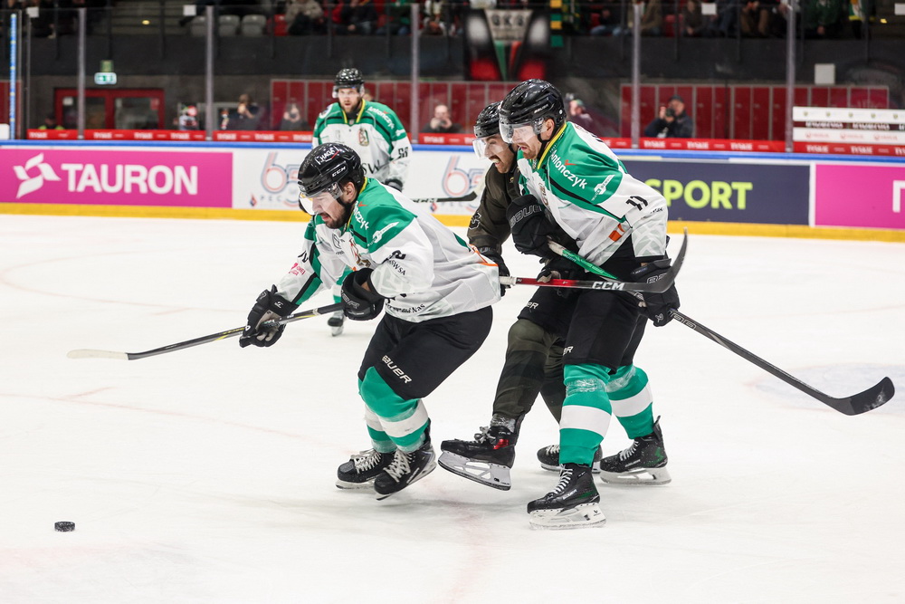 Hokej: THL. GKS Tychy i Zagłębie w półfinale